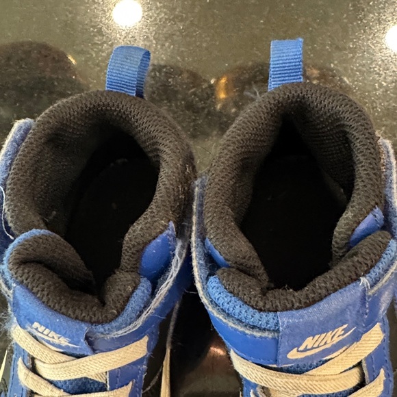 Nike Court Borough Mid 2 Little Kids' Shoes - Picture 6 of 9